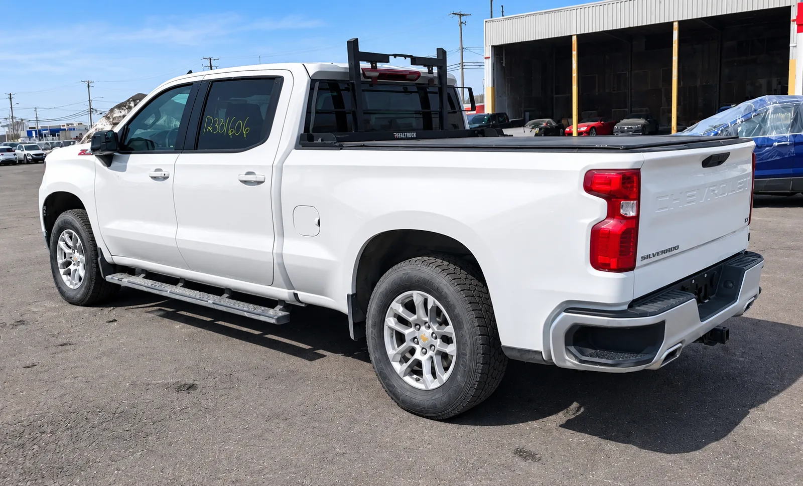 Silverado 2025 vue arrière gauche