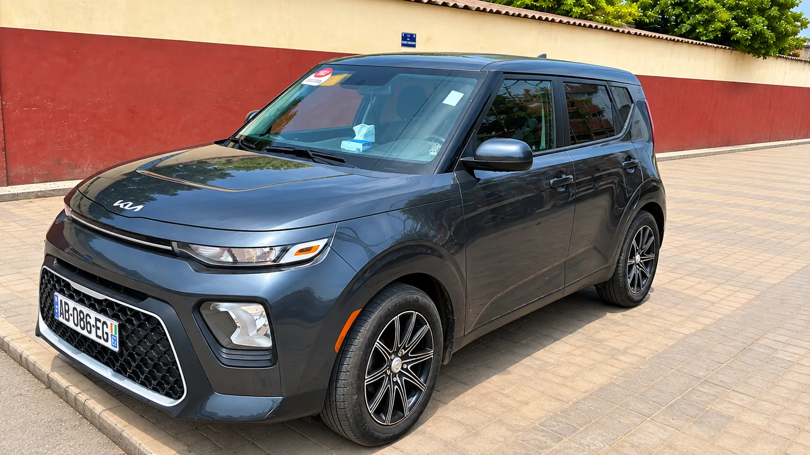 2022 Kia Soul disponible à Abidjan vue avant trois quarts